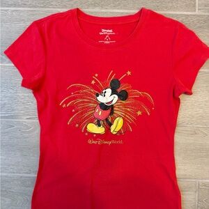 Disney Parks Walt Disney World Mickey Mouse Fireworks Red Women’s T-Shirt Size M